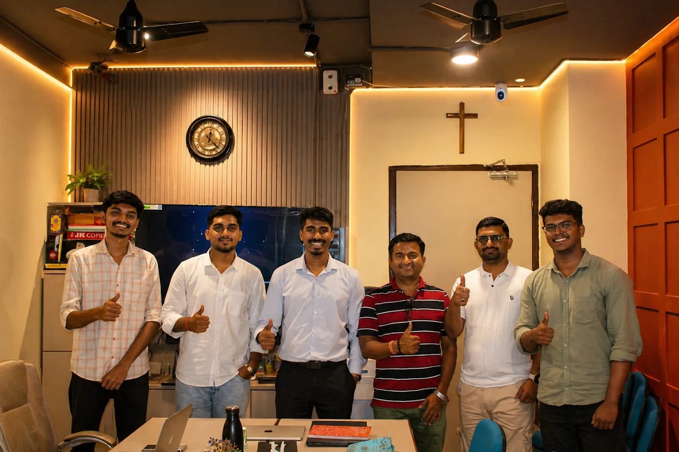 Successful traders and students batch celebration